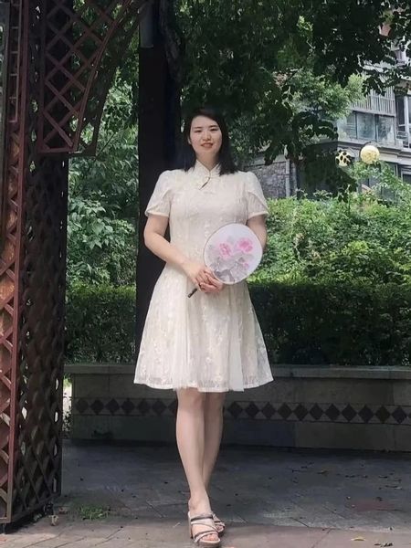 可返回栏目或查看相邻条目